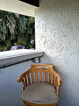 Snapshot of guy_manley chatting on 5, 11, 2025 guy manley online show from 5, 11, 2025