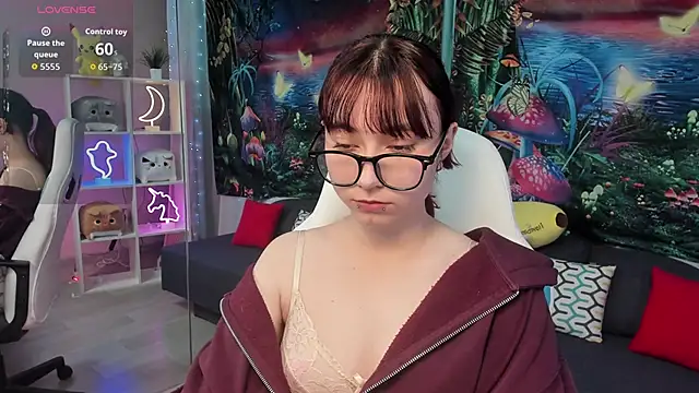 ClaraParks online show from 9, 11, 2025