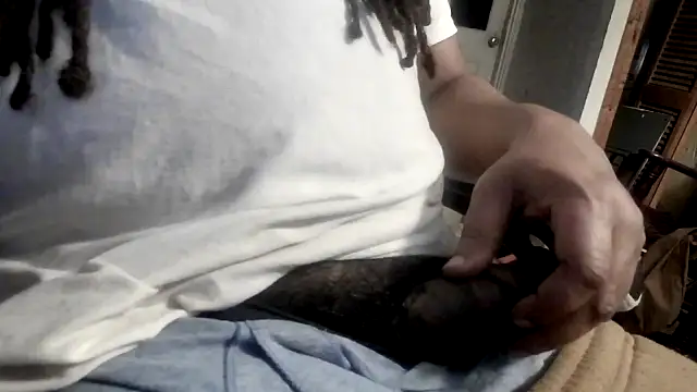 Snapshot of BigDesires chatting on 2, 3, 2026 BigDesires online show from 2, 3, 2026