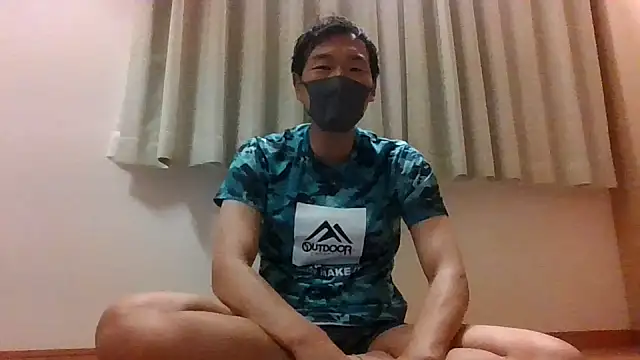 Snapshot of koukou322 chatting on 6, 10, 2025 koukou322 online show from 6, 10, 2025