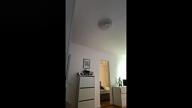 EvaBllake online show from 18, 9, 2025