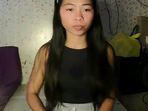 SweetMissPinay18 online show from 21, 12, 2025