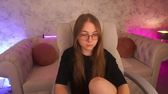 ArrinaWairr online show from 27, 10, 2025