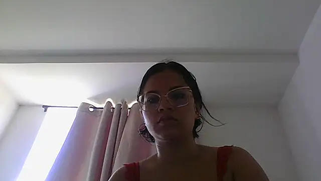 Snapshot of kattaleya_21 chatting on 13, 10, 2025 kattaleya 21 online show from 13, 10, 2025