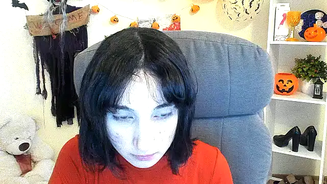 Marri-Stella online show from 25, 10, 2025