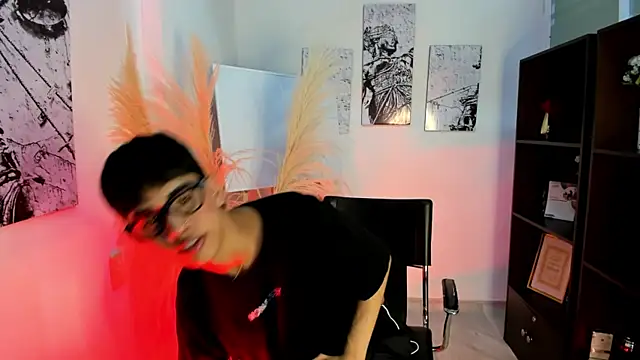 Jim twink online show from 24, 10, 2025