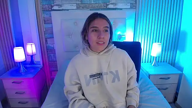 Bonnali lune online show from 26, 3, 2026