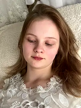 Snapshot of everydayy chatting on 20, 11, 2025 everydayy online show from 20, 11, 2025