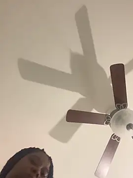 Snapshot of MsSuperWettt chatting on 9, 10, 2025 MsSuperWettt online show from 9, 10, 2025