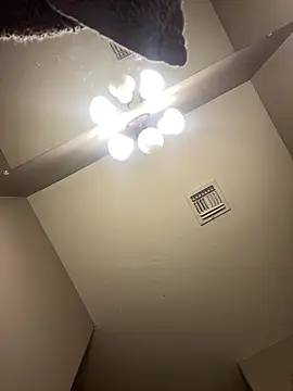 Snapshot of MsSuperWettt chatting on 22, 12, 2025 MsSuperWettt online show from 22, 12, 2025