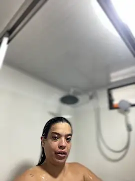 JuanitaMore01 online show from 29, 9, 2025