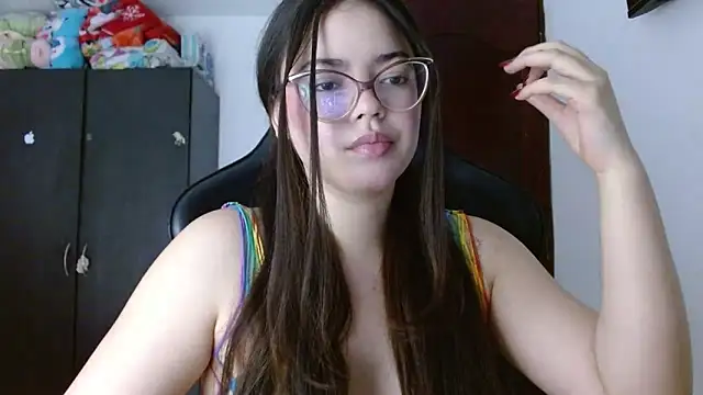Valentina2390 online show from 12, 5, 2026