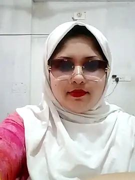 Snapshot of Nusrat-N chatting on 24, 6, 2026 Nusrat-N online show from 24, 6, 2026