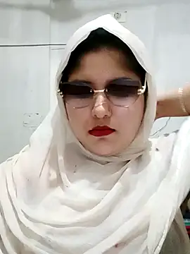 Snapshot of Nusrat-N chatting on 16, 7, 2026 Nusrat-N online show from 16, 7, 2026