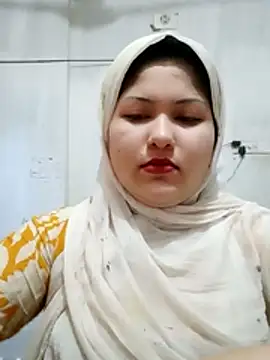 Snapshot of Nusrat-N chatting on 18, 7, 2026 Nusrat-N online show from 18, 7, 2026