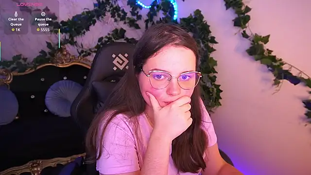 SophieDreamss online show from 14, 11, 2025