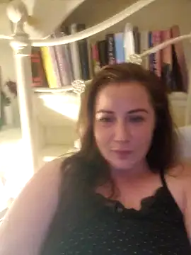 Snapshot of RosieMilff chatting on 21, 9, 2025 RosieMilff online show from 21, 9, 2025