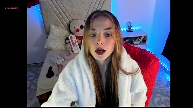 Mia Victoria22 online show from 4, 5, 2026