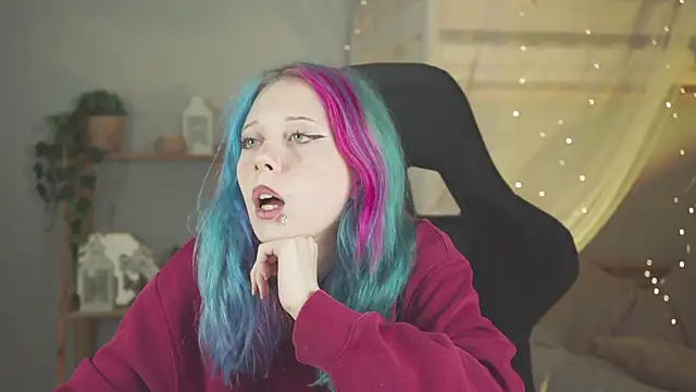 SakuraBliss online show from 25, 11, 2025