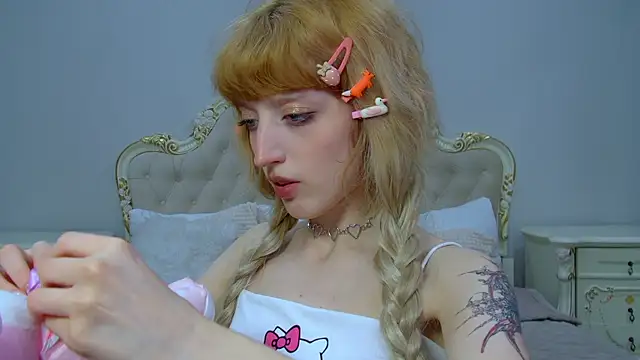 MistyMarlo online show from 19, 4, 2026