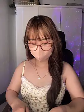 Meowyeuk6 online show from 23, 5, 2026