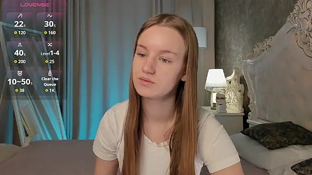 Lucy Shaw online show from 14, 10, 2025