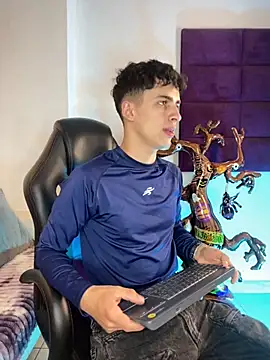 AdrianRinaldi online show from 29, 10, 2025