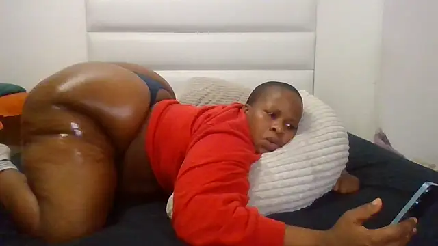 Snapshot of SexyNonnyy chatting on 1, 5, 2026 SexyNonnyy online show from 1, 5, 2026