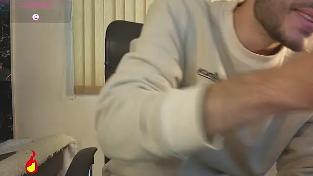 Snapshot of Rafael_Mendezz chatting on 7, 6, 2026 Rafael Mendezz online show from 7, 6, 2026