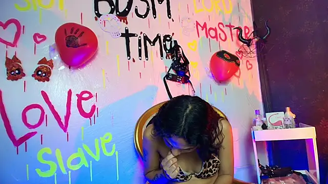 Sweettpleasure online show from 28, 10, 2025