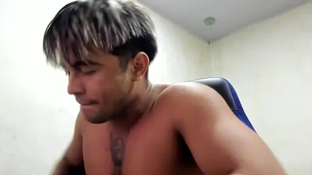 Snapshot of Bellion_grant chatting on 13, 11, 2025 Bellion grant online show from 13, 11, 2025