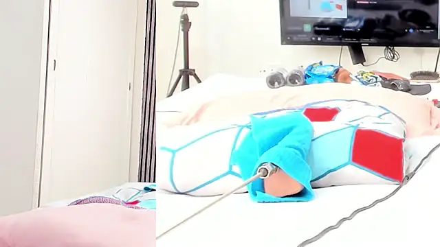 Alani Queen online show from 19, 10, 2025