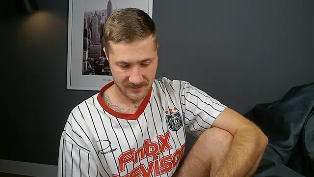 Snapshot of Mr_At_ chatting on 29, 10, 2025 Mr At  online show from 29, 10, 2025