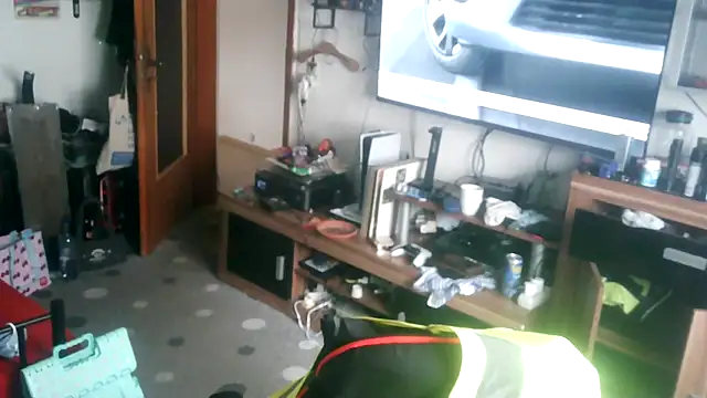 Snapshot of pierre_oi66699 chatting on 15, 4, 2026 pierre oi66699 online show from 15, 4, 2026