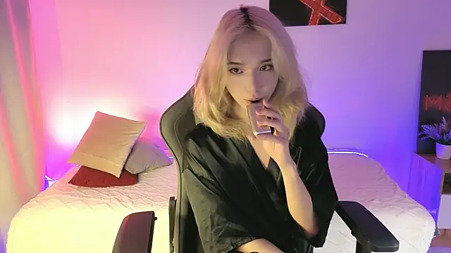 Snapshot of okerriella chatting on 13, 6, 2026 okerriella online show from 13, 6, 2026