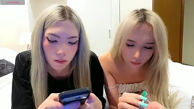 Snapshot of okerriella chatting on 5, 7, 2026 okerriella online show from 5, 7, 2026