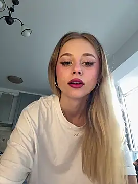 BabyAnais online show from 8, 9, 2025