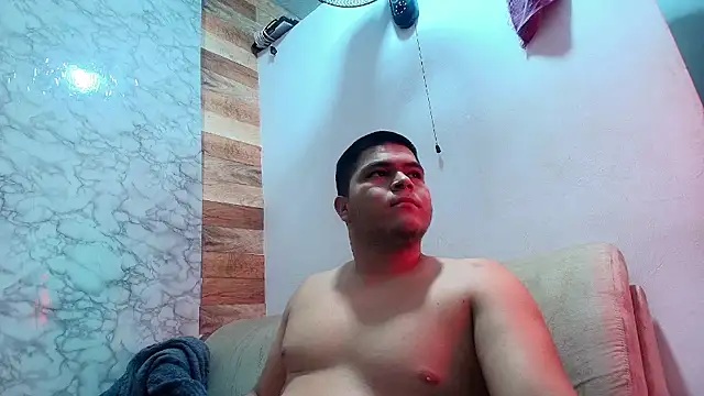 naomi campbel  online show from 15, 2, 2026