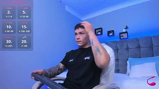 Thomas moon online show from 25, 11, 2025