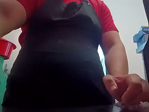 Snapshot of RyanDante chatting on 29, 10, 2025 RyanDante online show from 29, 10, 2025