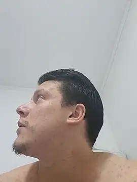 Snapshot of RAFAEL18-3_ chatting on 5, 10, 2025 RAFAEL18-3  online show from 5, 10, 2025