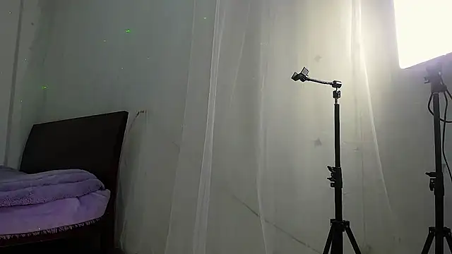 Snapshot of SebastianHilton chatting on 11, 7, 2026 SebastianHilton online show from 11, 7, 2026