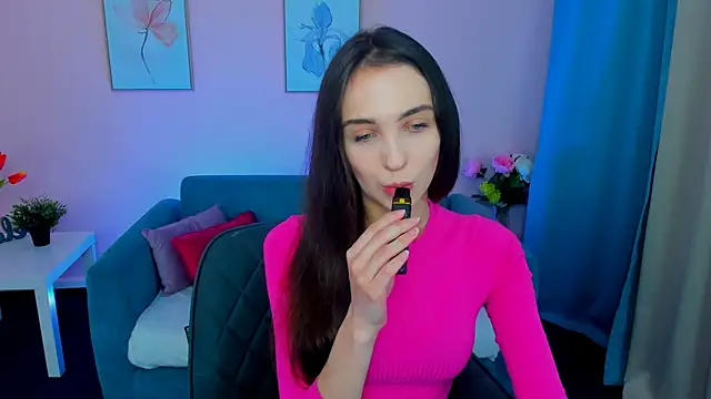 EllaSteele online show from 25, 9, 2025