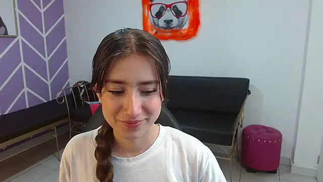 Adhara Kitten online show from 16, 10, 2025