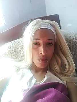 Snapshot of catrina_love chatting on 13, 9, 2025 catrina love online show from 13, 9, 2025