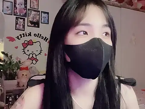 keelinnn19 online show from 8, 11, 2025