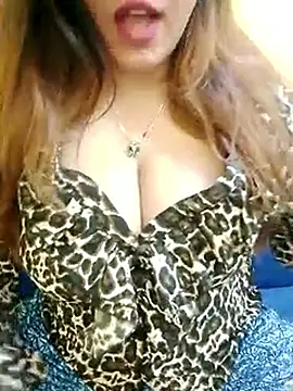 Snapshot of Suhana_Darling chatting on 26, 10, 2025 Suhana Darling online show from 26, 10, 2025