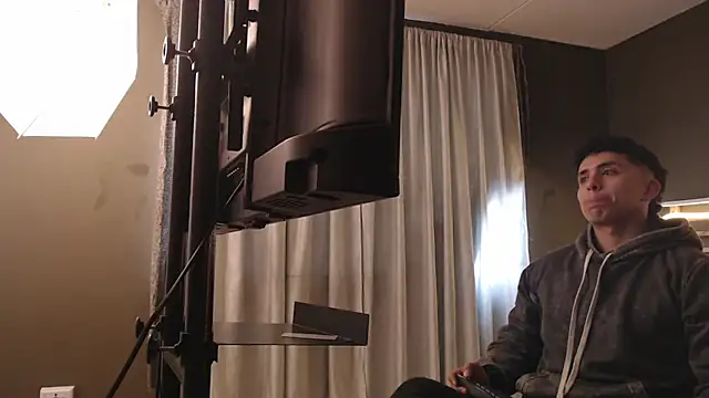 PaulEvens online show from 21, 10, 2025