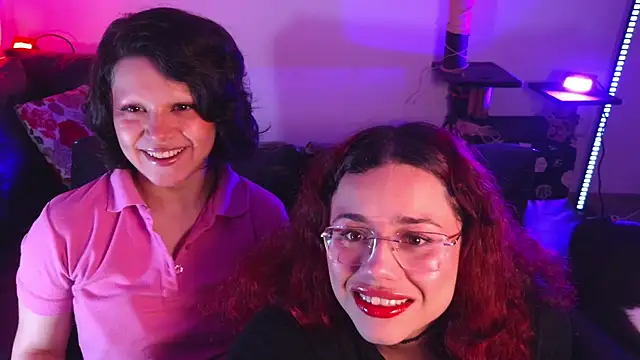 Snapshot of marsearth22_ chatting on 7, 4, 2026 marsearth22 online show from 7, 4, 2026