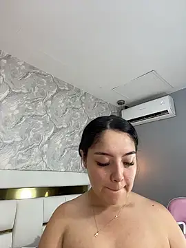 MiaFarkash online show from 13, 2, 2026